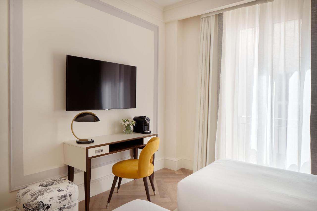 Una Hotels Trastevere Roma Luaran gambar